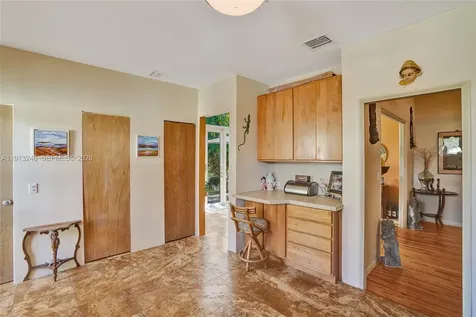1335 Lenox Avenue Miami Beach FL 33139