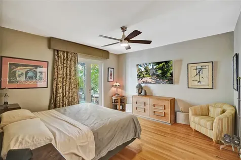 1335 Lenox Avenue Miami Beach FL 33139