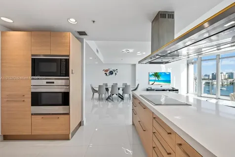 17301 Biscayne Boulevard North Miami Beach FL 33160
