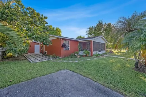 1798 SW 4th Street Homestead FL 33030
