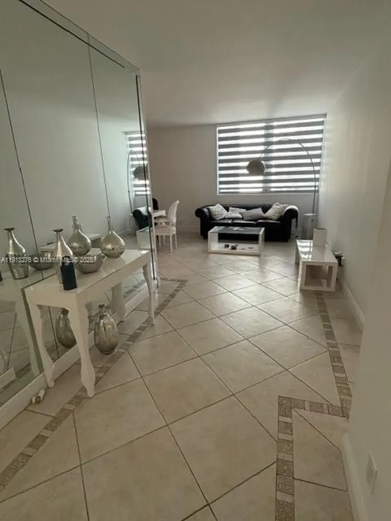 5055 Collins Avenue Miami Beach FL 33140