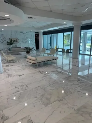 5055 Collins Avenue Miami Beach FL 33140
