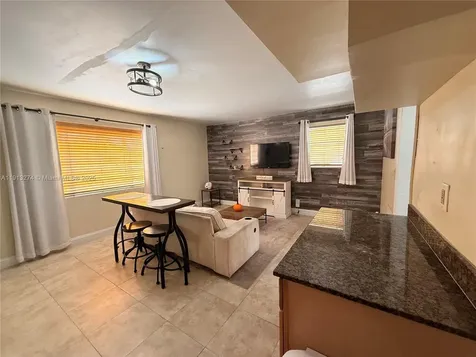2435 Wilson Street Hollywood FL 33020