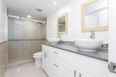 300 NW 42nd Avenue Miami FL 33126