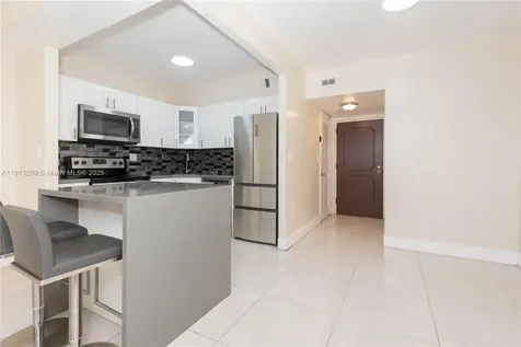 300 NW 42nd Avenue Miami FL 33126