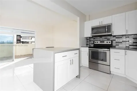 300 NW 42nd Avenue Miami FL 33126