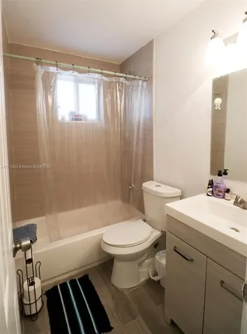 3071 SW 27th Avenue Miami FL 33133