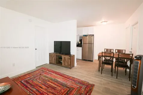 3071 SW 27th Avenue Miami FL 33133