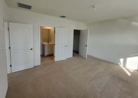 1683 SE 7th Lane Homestead FL 33033
