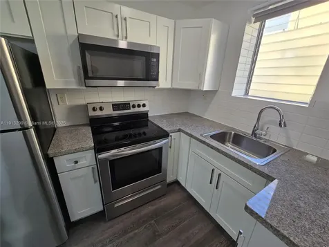 1629 SW 6th Street Miami FL 33135