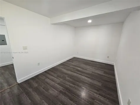 1629 SW 6th Street Miami FL 33135