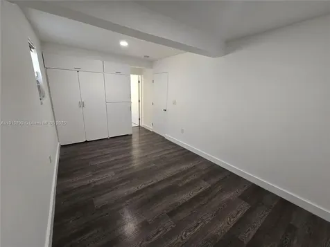 1629 SW 6th Street Miami FL 33135