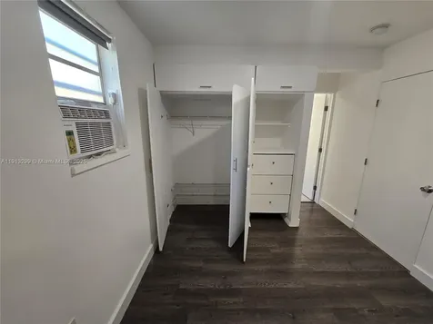 1629 SW 6th Street Miami FL 33135