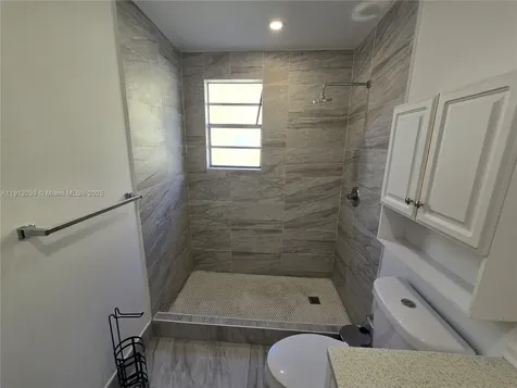1629 SW 6th Street Miami FL 33135
