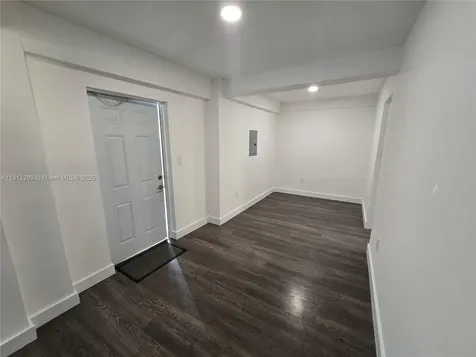 1629 SW 6th Street Miami FL 33135
