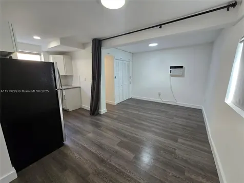 1629 SW 6th Street Miami FL 33135