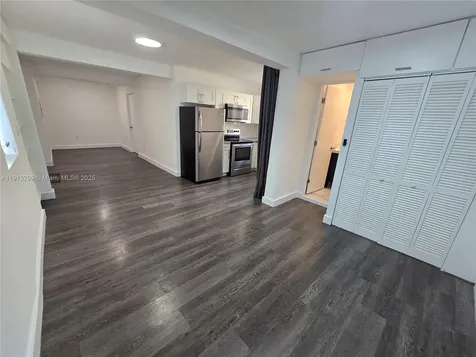 1629 SW 6th Street Miami FL 33135