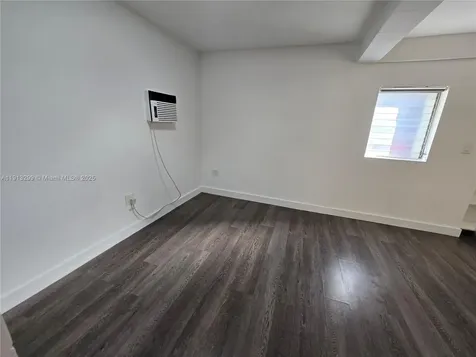 1629 SW 6th Street Miami FL 33135