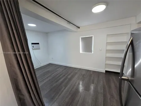 1629 SW 6th Street Miami FL 33135
