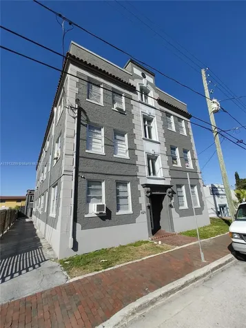 1629 SW 6th Street Miami FL 33135