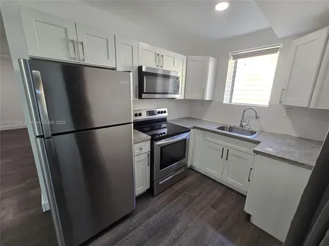 1629 SW 6th Street Miami FL 33135