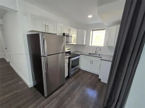 1629 SW 6th Street Miami FL 33135