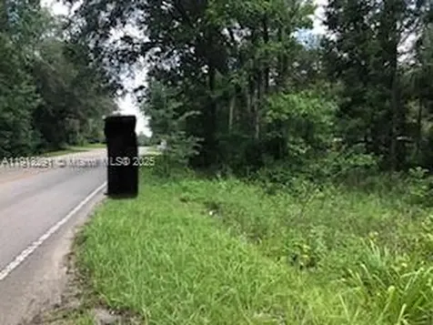19220 N N Highway 329 Other City - In The State Of Florida FL 32667