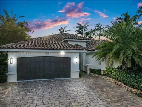 2310 NW 189th Avenue Pembroke Pines FL 33029
