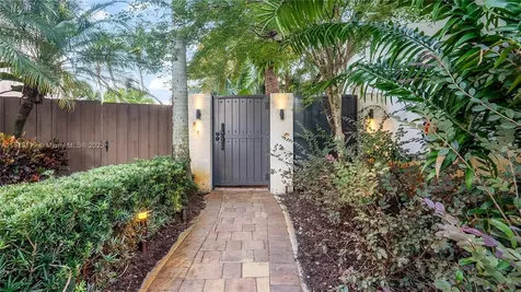 2310 NW 189th Avenue Pembroke Pines FL 33029