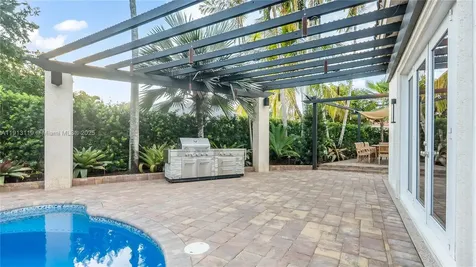 2310 NW 189th Avenue Pembroke Pines FL 33029