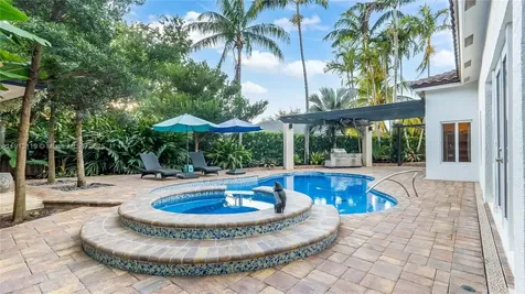2310 NW 189th Avenue Pembroke Pines FL 33029