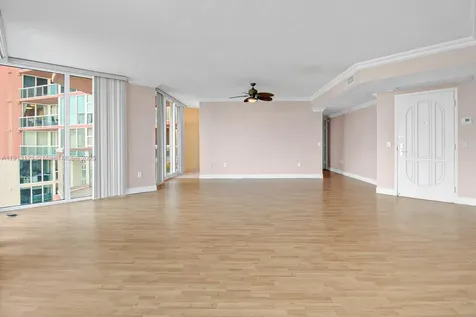 3370 Hidden Bay Drive Aventura FL 33180
