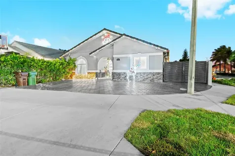 7416 W 32nd Avenue Hialeah FL 33018