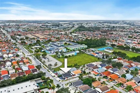 7416 W 32nd Avenue Hialeah FL 33018
