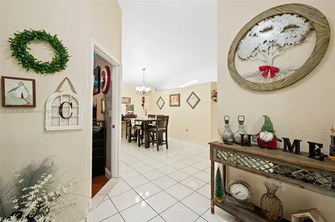 7416 W 32nd Avenue Hialeah FL 33018