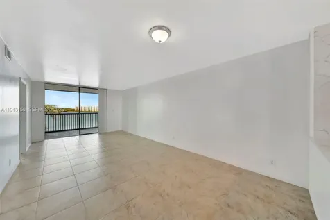 117 Lake Emerald Drive Oakland Park FL 33309