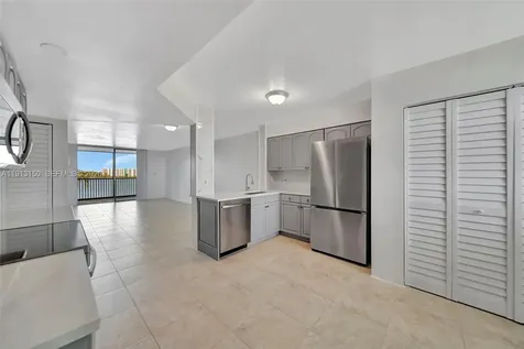 117 Lake Emerald Drive Oakland Park FL 33309