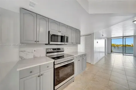 117 Lake Emerald Drive Oakland Park FL 33309