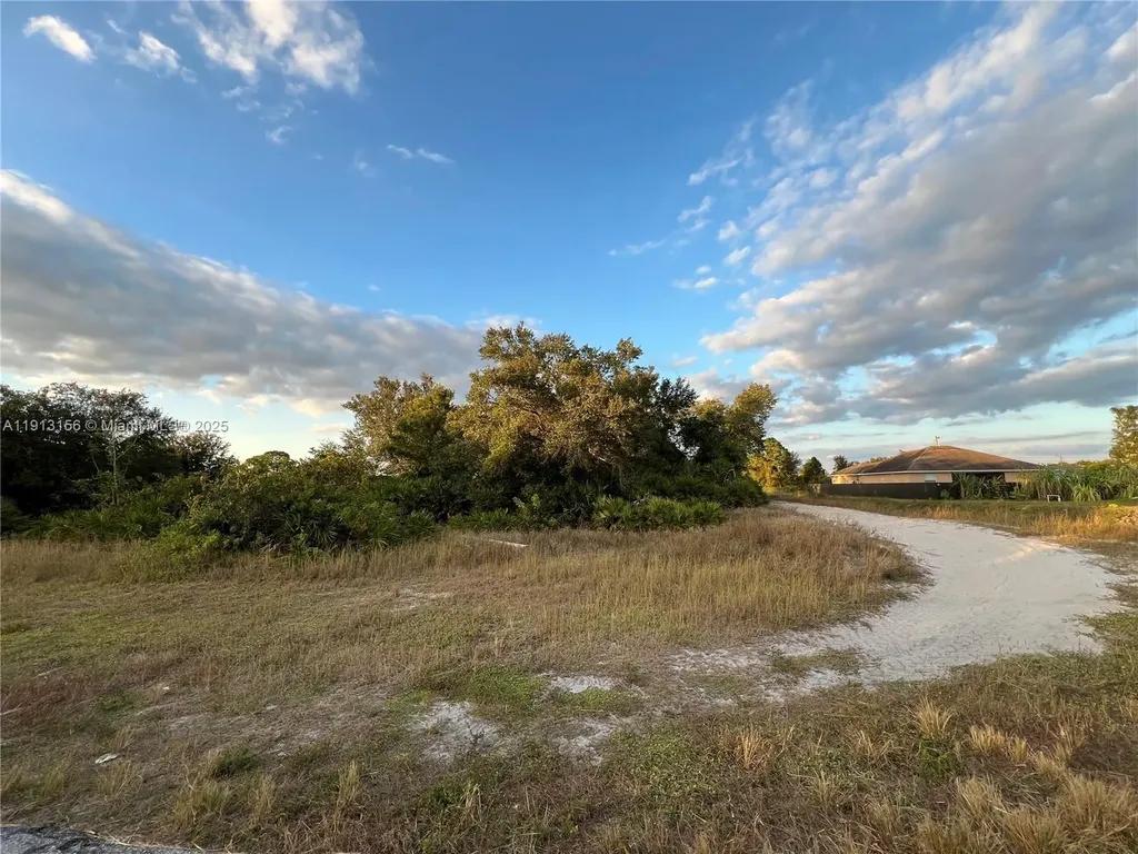 4100 6th Street W Lehigh Acres FL 33971