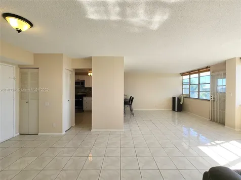2025 NE 164th Street North Miami Beach FL 33162