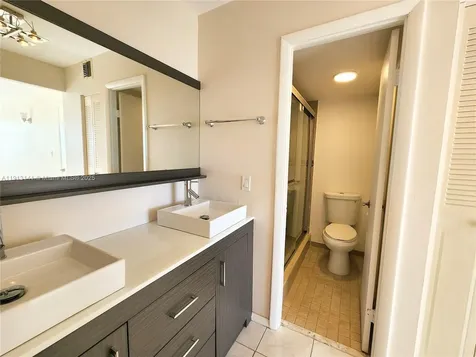 2025 NE 164th Street North Miami Beach FL 33162
