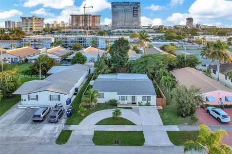1012 NE 2nd Street Hallandale Beach FL 33009