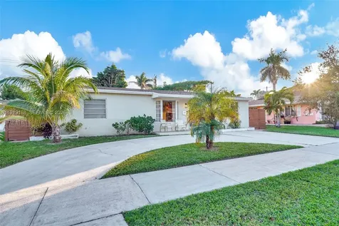1012 NE 2nd Street Hallandale Beach FL 33009