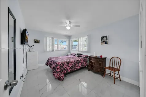 246 SE 44th Street Cape Coral FL 33904