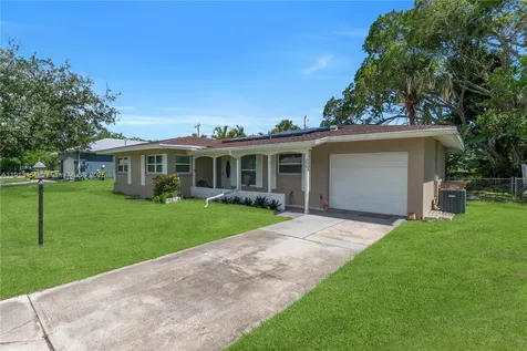 246 SE 44th Street Cape Coral FL 33904