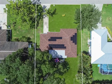 246 SE 44th Street Cape Coral FL 33904