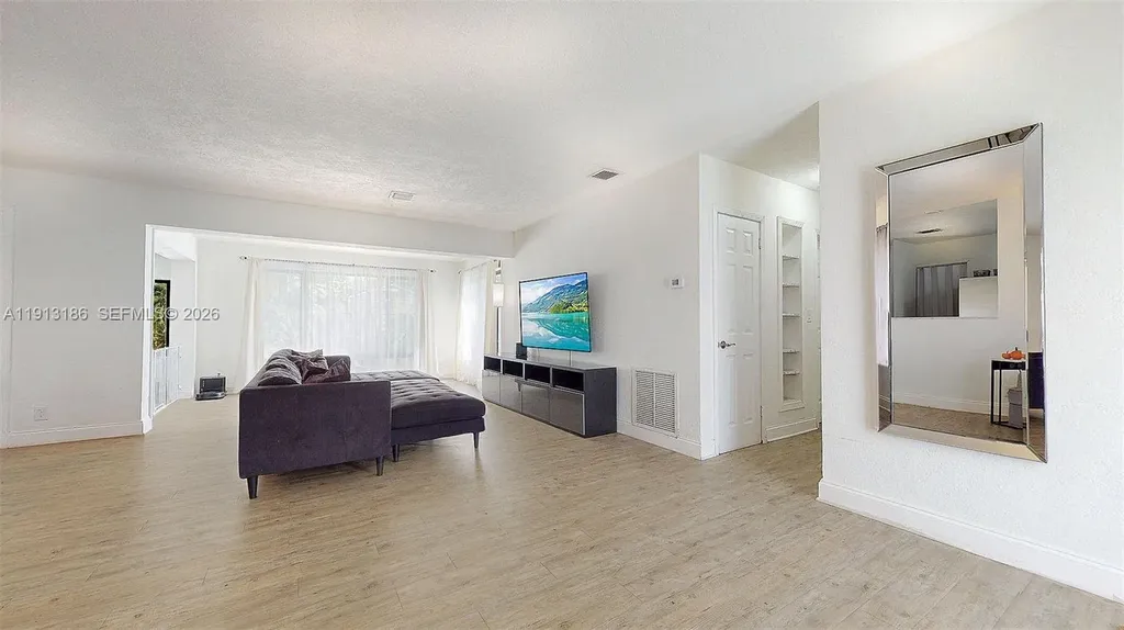 1630 SW 23rd Avenue Fort Lauderdale FL 33312