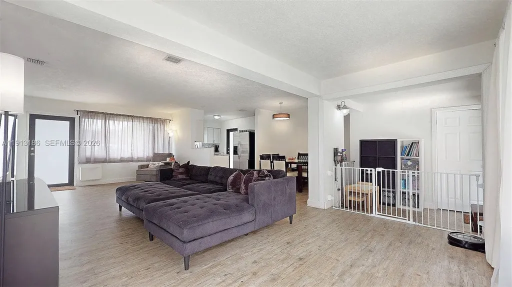 1630 SW 23rd Avenue Fort Lauderdale FL 33312