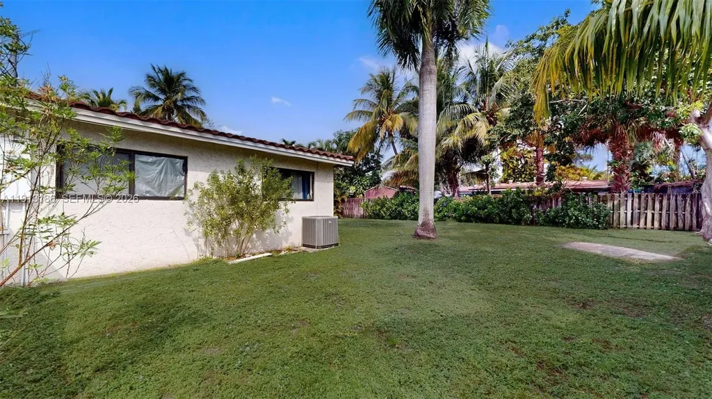 1630 SW 23rd Avenue Fort Lauderdale FL 33312