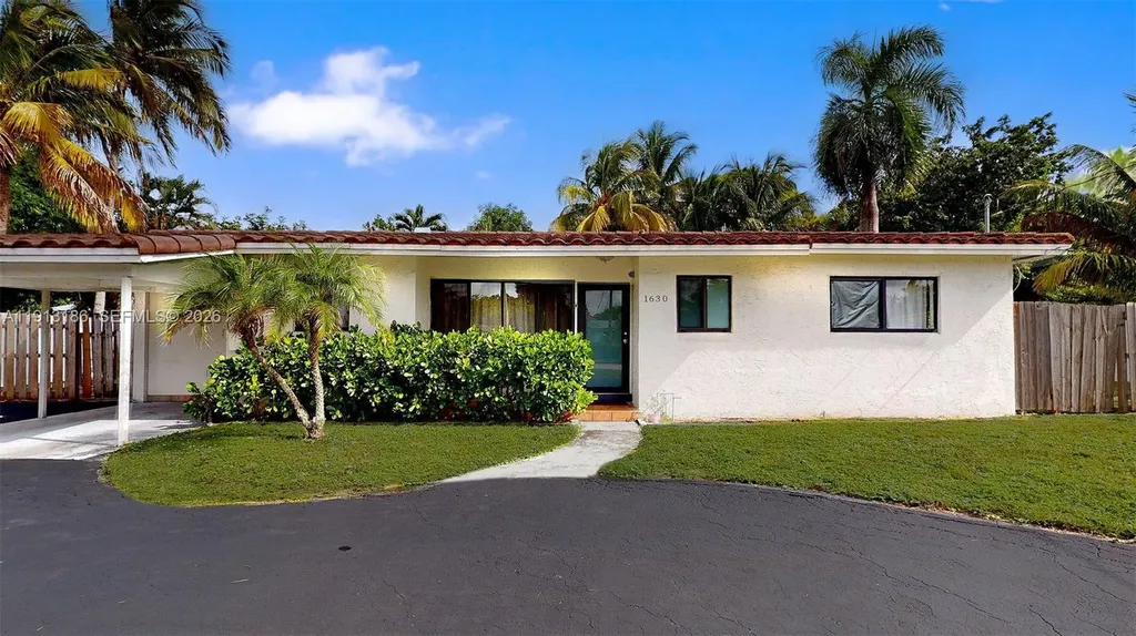 1630 SW 23rd Avenue Fort Lauderdale FL 33312